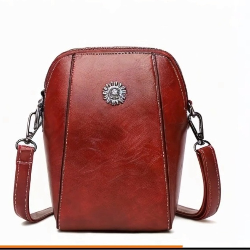Women’s Soft Mobile Mini Phone Bag Vertical Style Removable Crossbody Strap Red